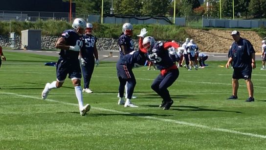 Video: Edge defenders work on shedding blocks taken at Gillette Stadium (Patriots)