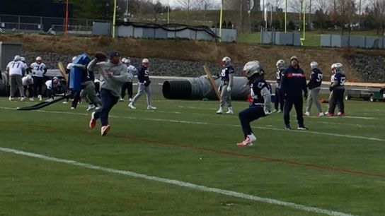 Video: Patriots cornerbacks work on pressure, defending bootlegs in practice taken at Gillette Stadium (Patriots)