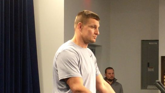 Video - Rob Gronkowski: 'I've seen many different coverages' from Chiefs taken at Gillette Stadium (2018 AFC Playoffs)