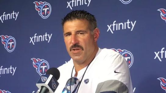 Video: Mike Vrabel on hearing trash talk from Tom Brady - 'It brought back a lot of memories' taken at St. Thomas Sports Park (Patriots)