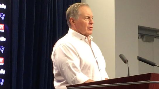 Video: Bill Belichick on Antonio Brown's status for Sunday - 'I'm not going to hand out a copy of the gameplan' taken at Gillette Stadium (Patriots)