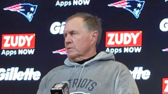 Video: Bill Belichick heaps praise on players, coaches with 300th win taken at Gillette Stadium (Patriots)