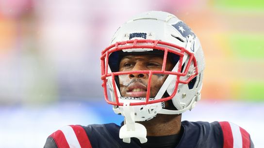 Notebook: Patriots 'making the best of' challenging 72 hours, James White offers emotional tribute to late father taken at BSJ Headquarters (Patriots)