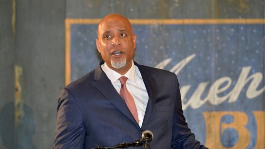 MLB Notebook: Players paying the price for new CBA; Yanks rolling the dice on rookies taken at BSJ Headquarters (Red Sox)