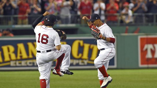 Instinctive Betts play crucial to 5th-straight win taken at Fenway Park (Best of BSJ Free Preview)