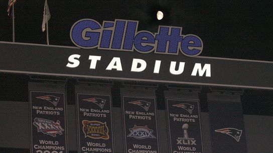 Live Q&A: Bedard on Patriots, 5:45 p.m. taken at Gillette Stadium (2017 NFL Season Preview)