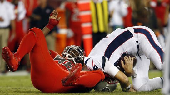 Dr. Flynn: Explaining Tom Brady's shoulder injury taken at BSJ Headquarters (Health and fitness)