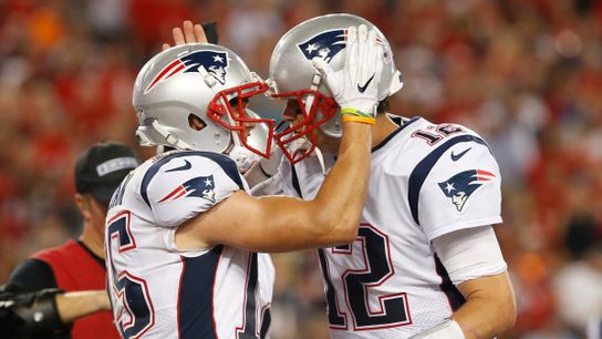 Week 5 Patriots offensive and defensive stats from PFF taken at BSJ Headquarters (Patriots)