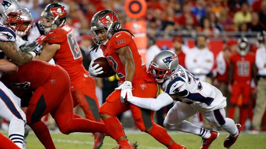 Bedard: How Matt Patricia tweaked the Patriots defense so players could be themselves taken at BSJ Headquarters (Patriots)