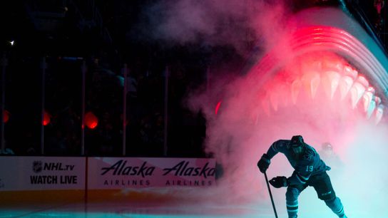Video: Bruins' David Backes discusses why Joe Thornton is a Hall of Famer taken at Warrior Ice Arena (Bruins)