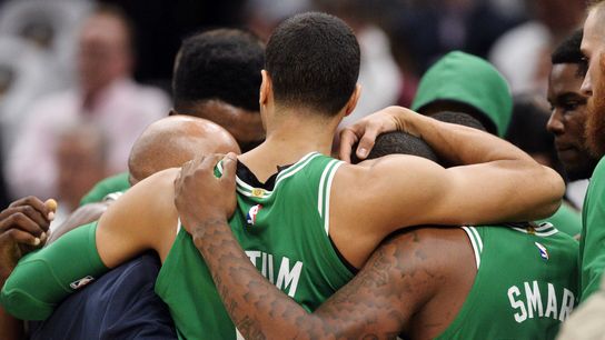 Celtics, Cavs react to Gordon Hayward's injury taken at Cleveland, Ohio (Celtics)