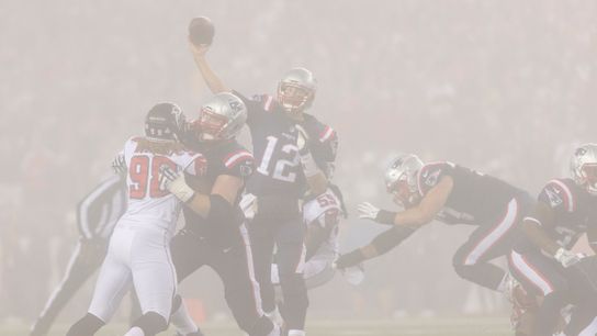 Fog provides dramatic backdrop but has little overall impact on Patriots' win taken at Gillette Stadium (Patriots)