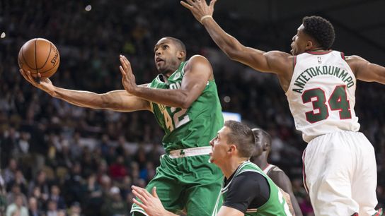 Robb: Al Horford continues to give the Celtics whatever they need taken at Mecca (Celtics)