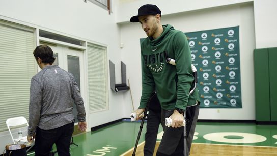 With new photo surfacing, has Gordon Hayward's recovery timeline changed? Checking in with Dr. Flynn taken at BSJ Headquarters (Celtics)