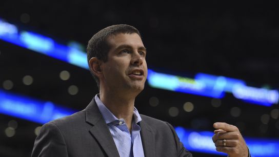 Video: Brad Stevens, Kyrie Irving on Spurs showdown taken at AT&T Center (Celtics)