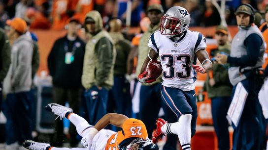 Patriots take advantage of woeful Denver special teams play in rout of Broncos taken at Sports Authority Field at Mile High (Patriots)