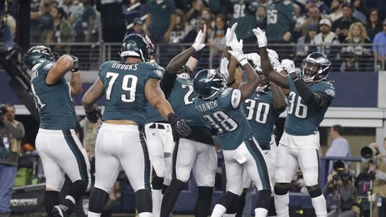 NFL Power Rankings: As stretch drive begins, playoff teams start to make their move taken at BSJ Headquarters (Patriots)