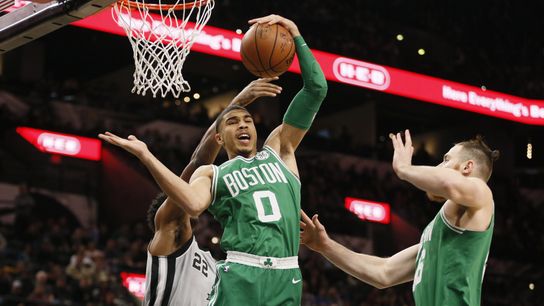 Final: Spurs 105, Celtics 102 taken at AT&T Center (Celtics)