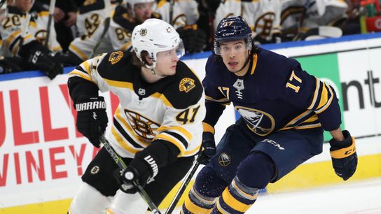 Final: Sabres 4, Bruins 2 -- Boston's winning streak snapped taken at TD Garden (Bruins)