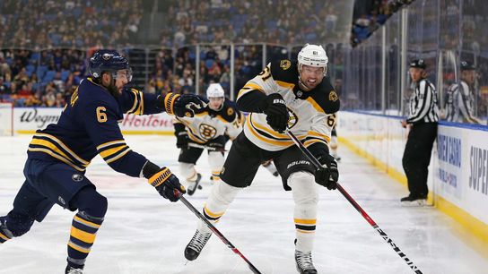 BSJ Game Report: Sabres 4, Bruins 1 -- B's implode during Rick Nash's debut taken at KeyBank Center (Bruins)
