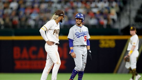 Betts leaves with knee contusion; considered day-to-day taken at Progressive Field (Red Sox)