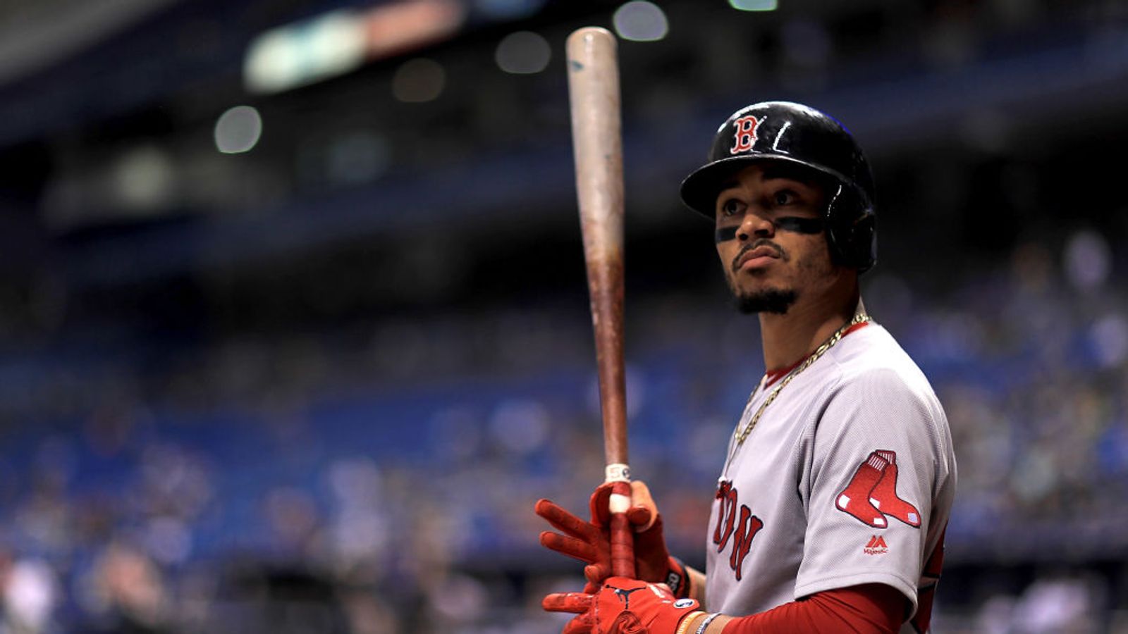 Mookie Betts focused on job at hand with Red Sox