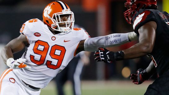 Analyzing some potential early draft targets for Patriots and what it would take to land them taken at BSJ Headquarters (Patriots)