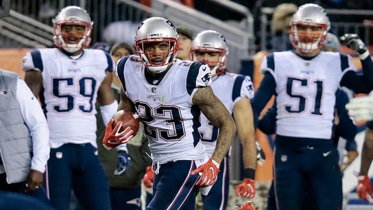 Salary cap recap 03.18.18: Patriots end day with $12,233,288 in cap space taken at BSJ Headquarters (Patriots)