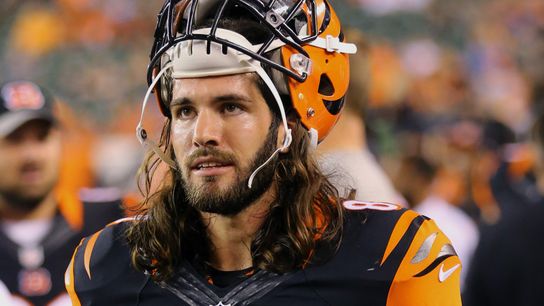 Sources: Patriots work out WR Kumerow, FB Williams taken at Gillette Stadium (Patriots)