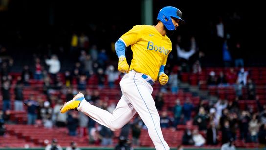 BSJ Game Report: Red Sox 7, White Sox 4 - Bullpen saves the day taken at Fenway Park (Red Sox)