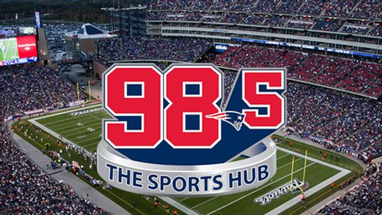 Podcast: Bedard on win over Browns, Belichick's 300th and trade deadline on Patriots Postgame 10.27.19 taken at Gillette Stadium (Patriots)
