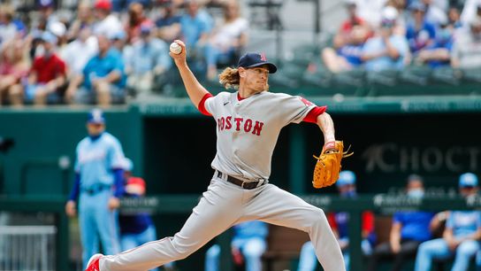 Final: Braves 3, Red Sox 1 taken at Fenway Park  (Live coverage)