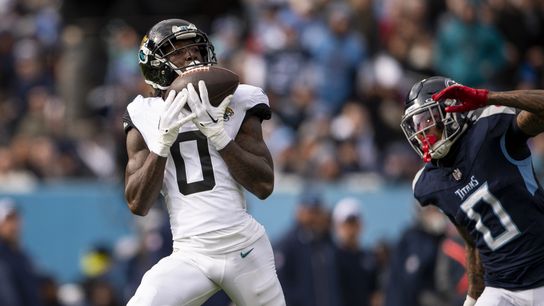 Giardi: Crowd surfing at the AFC coaches' breakfast - Stefanski, Calvin Ridley, Tee Higgins and more taken at NFL Annual Meeting (Patriots)