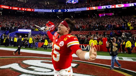 Giardi: Mahomes, Chiefs prove to be inevitable, but Pats and Brady can still rest easy (for now) taken at BSJ Headquarters (Patriots)