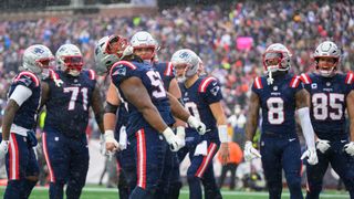 Giardi: For Patriots offensive line, 'adjust' has been they key word taken at Gillette Stadium (Patriots). Photo by (USA Today Kirby Lee)