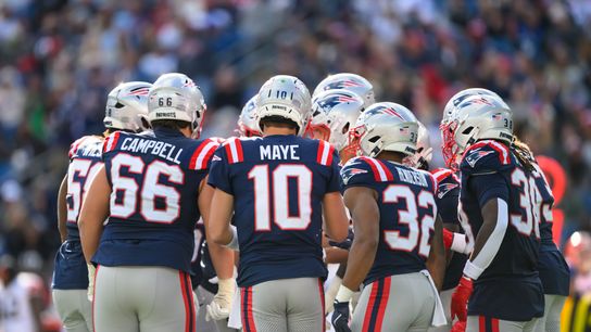 Giardi: Campbell, Patriots had their hands full with Garrett; plus, a defensive streak rolls on taken at Gillette Stadium (Patriots)