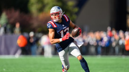 Giardi: NFL Notebook - Patriots 'Everybody eats' offense thriving; plus, Lions willing to spend to keep their own taken at BSJ Headquarters (Patriots)