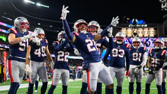 Giardi: Patriots put it into overdrive in the second half to finish off a remarkable regular season taken at Gillette Stadium. Photo by (Adam Richins for BSJ)