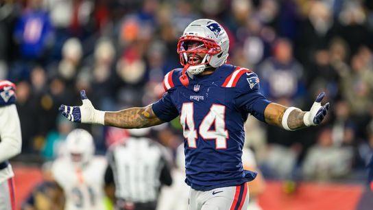 Giardi: NFL Notebook - A deeper look at Patriots vs. Chargers; plus, QBs on the move taken at BSJ Headquarters (Patriots)