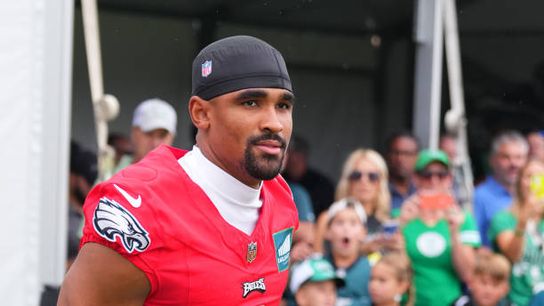 Giardi: The Patriots will have their hands full with Hurts, Eagles taken at BSJ Headquarters (Patriots)