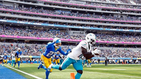 UPDATED QUOTES Giardi: With Gonzalez likely lost for season, Patriots trade for Jackson taken at BSJ Headquarters (Patriots)