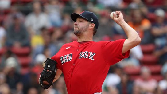 Final: Red Sox 5, Tigers 4  taken at Fenway Park  (Red Sox)