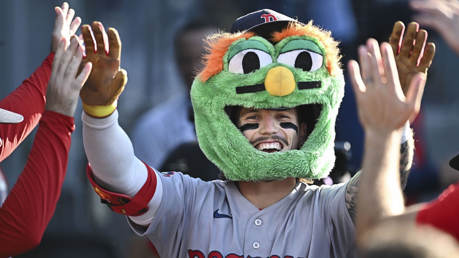 Red Sox keep rolling, sweep Dodgers ahead of trade deadline Red Sox keep rolling, sweep Dodgers ahead of trade deadline