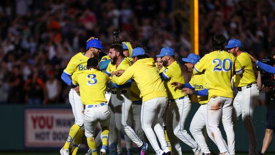 Wilyer Abreu goes from four strikeouts to walk-off hero as Red Sox stun Giants in ninth taken at BSJ Headquarters  (Red Sox)