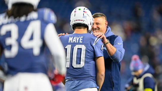 Giardi: NFL Notebook - Patriots turning a dream into a reality; plus, a major shakeup for the Giants taken at BSJ Headquarters (Patriots)