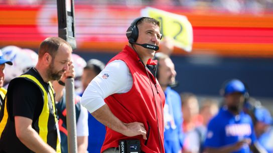 Giardi: Status quo at defensive coordinator (for now), plus, Vrabel continues to back fumble-prone Stevenson taken at Gillette Stadium (Patriots)