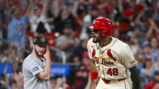 Final: Red Sox 2, Cardinals 7 - Boston's bullpen gives up 5 runs in the 8th inning to put the game out of reach taken at BSJ Live Coverage (Red Sox)