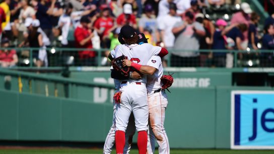 FINAL: Red Sox  2 , Brewers 1 - Duran RBI Single powers Boston to win taken at BSJ Headquarters  (Red Sox)