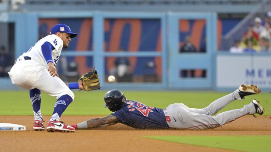 Final: Red Sox 1, Dodgers 4 - Dodgers defeat Red Sox off an 8th inning grand slam from Freddie Freeman taken at BSJ Headquarters (Live coverage)