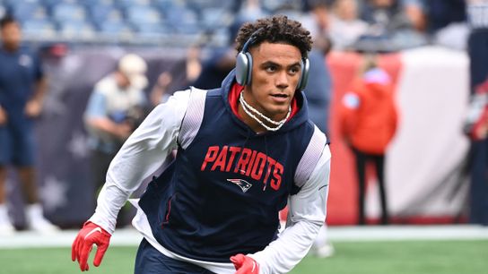 Giardi: NFL Notebook - There's a lot on Christian Gonzalez's plate; plus, Fins think time is now taken at BSJ Headquarters (Patriots)